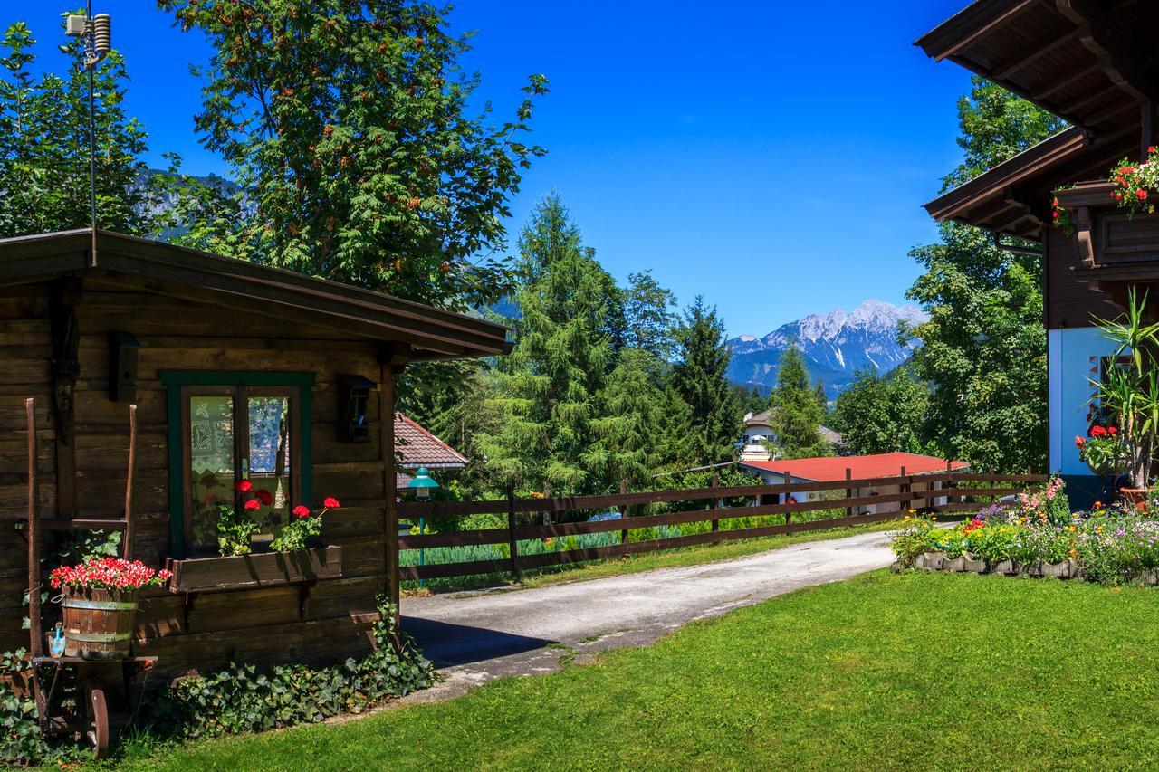 Haus Jochblick Familie Loinger Bed and Breakfast Itter Eksteriør billede
